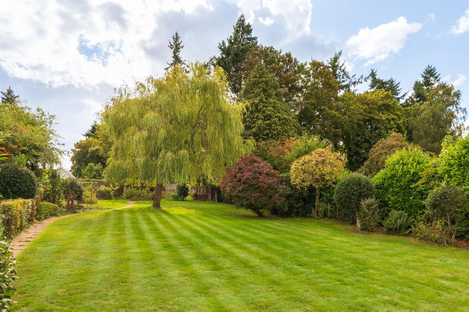 Baskerville Lane, Shiplake